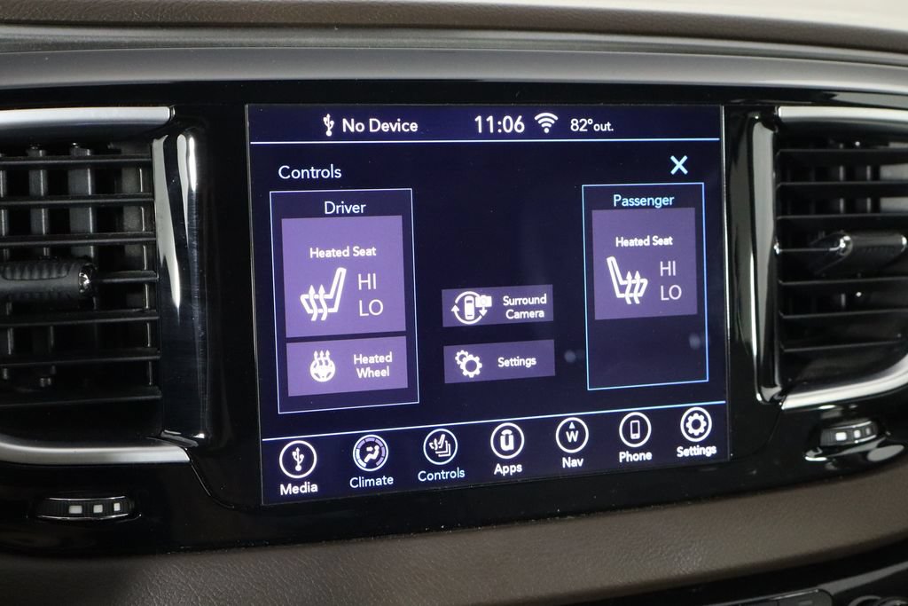 Used 2019 Chrysler Pacifica Touring-L Plus w/ Advanced Safetytec Group FWD image 34