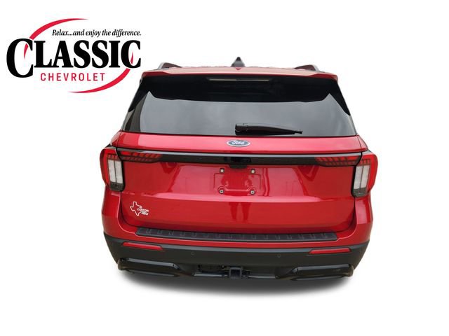 Used 2025 Ford Explorer ST-Line w/ Premium Package image 7