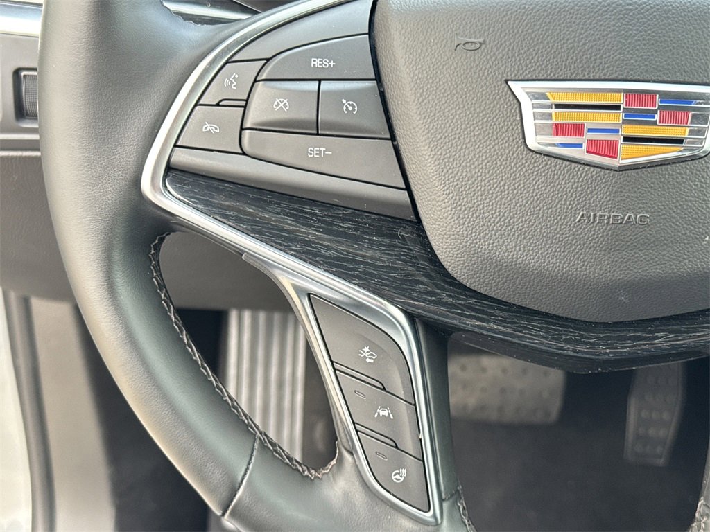 Certified 2025 Cadillac XT5 Premium Luxury image 25