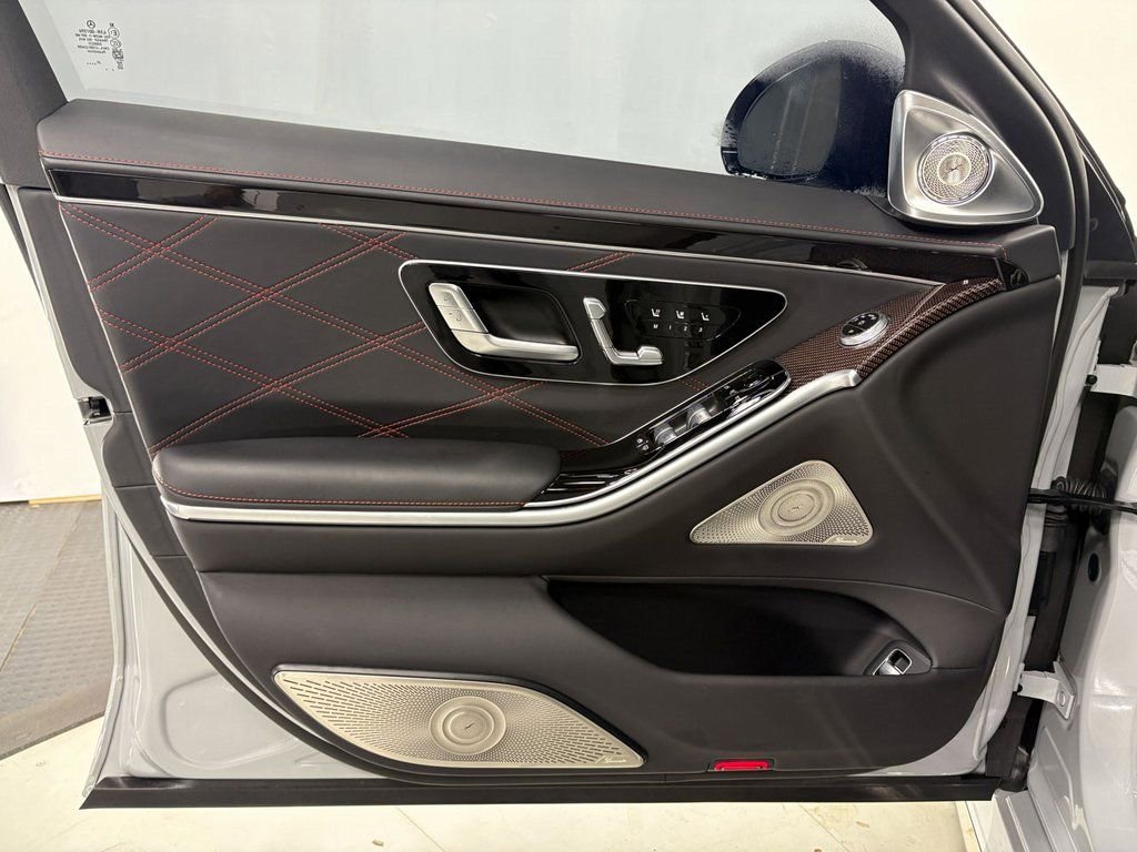 Used 2024 Mercedes-Benz S 63 AMG S w/ Rear Seat Package image 6