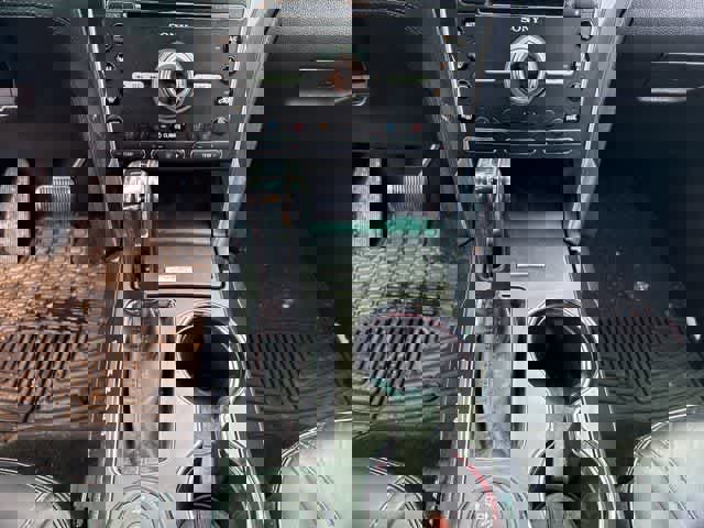 Used 2016 Ford Explorer Platinum AWD/4WD image 19