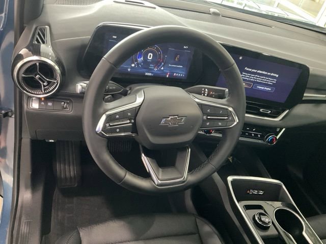 Used 2026 Chevrolet Equinox LT w/ Convenience Package II image 6