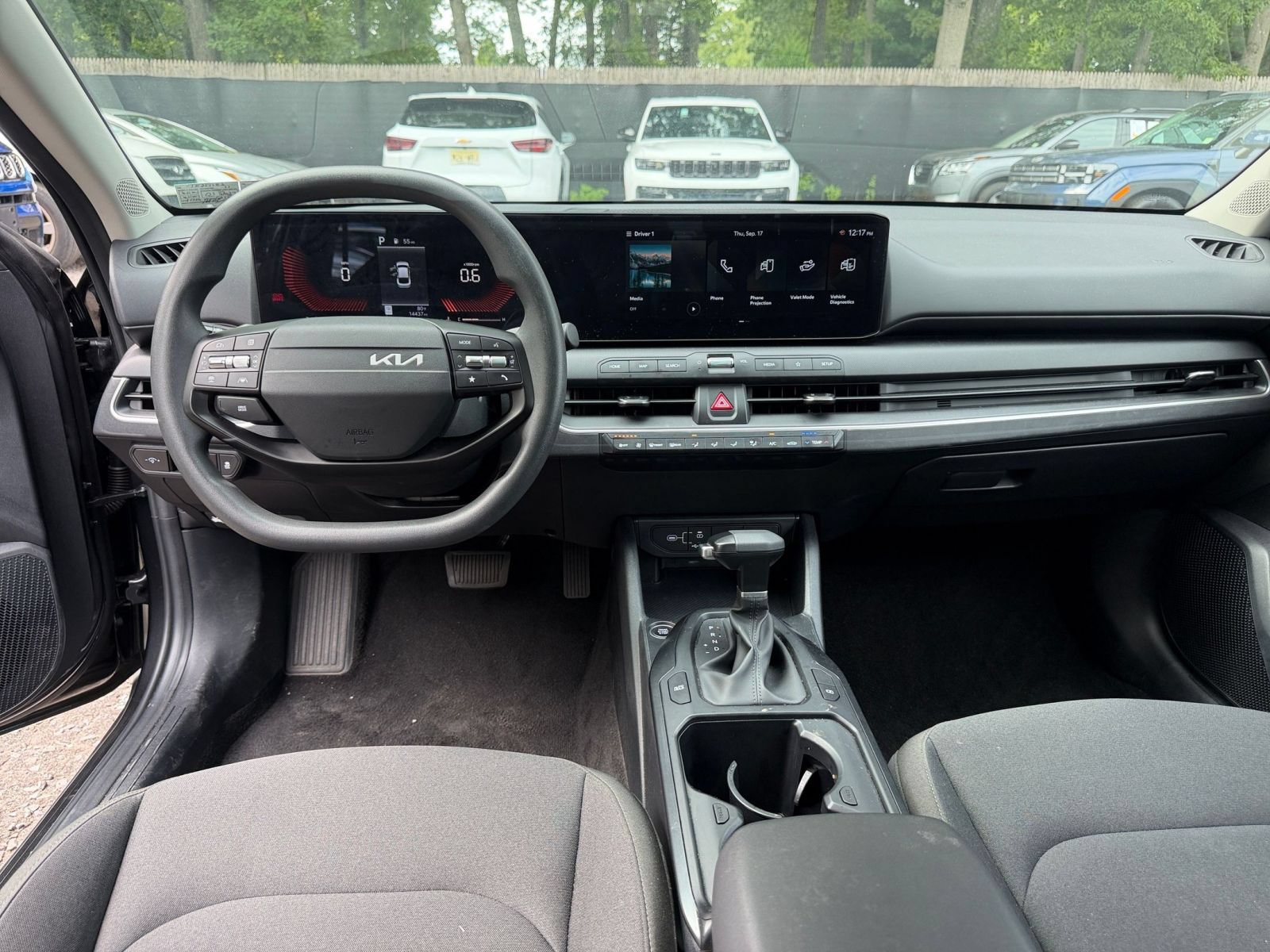 Used 2026 Kia K4 FWD image 33