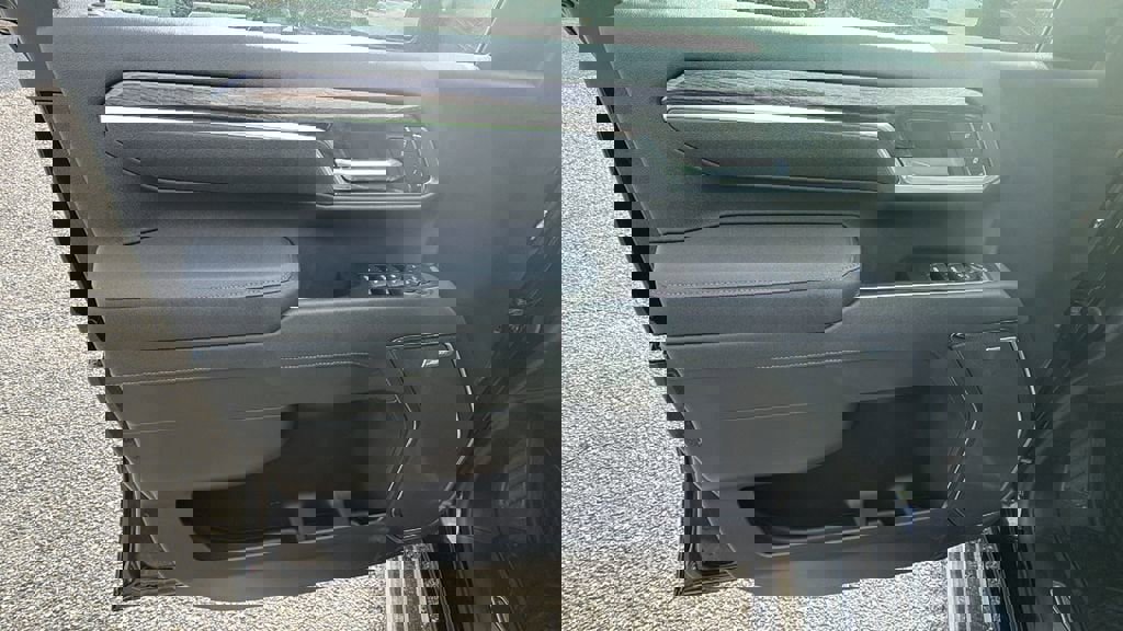 New 2026 Chevrolet Silverado 2500 LTZ w/ Trail Boss Package image 11