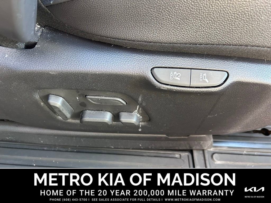 Used 2023 Kia Carnival SX Prestige image 55