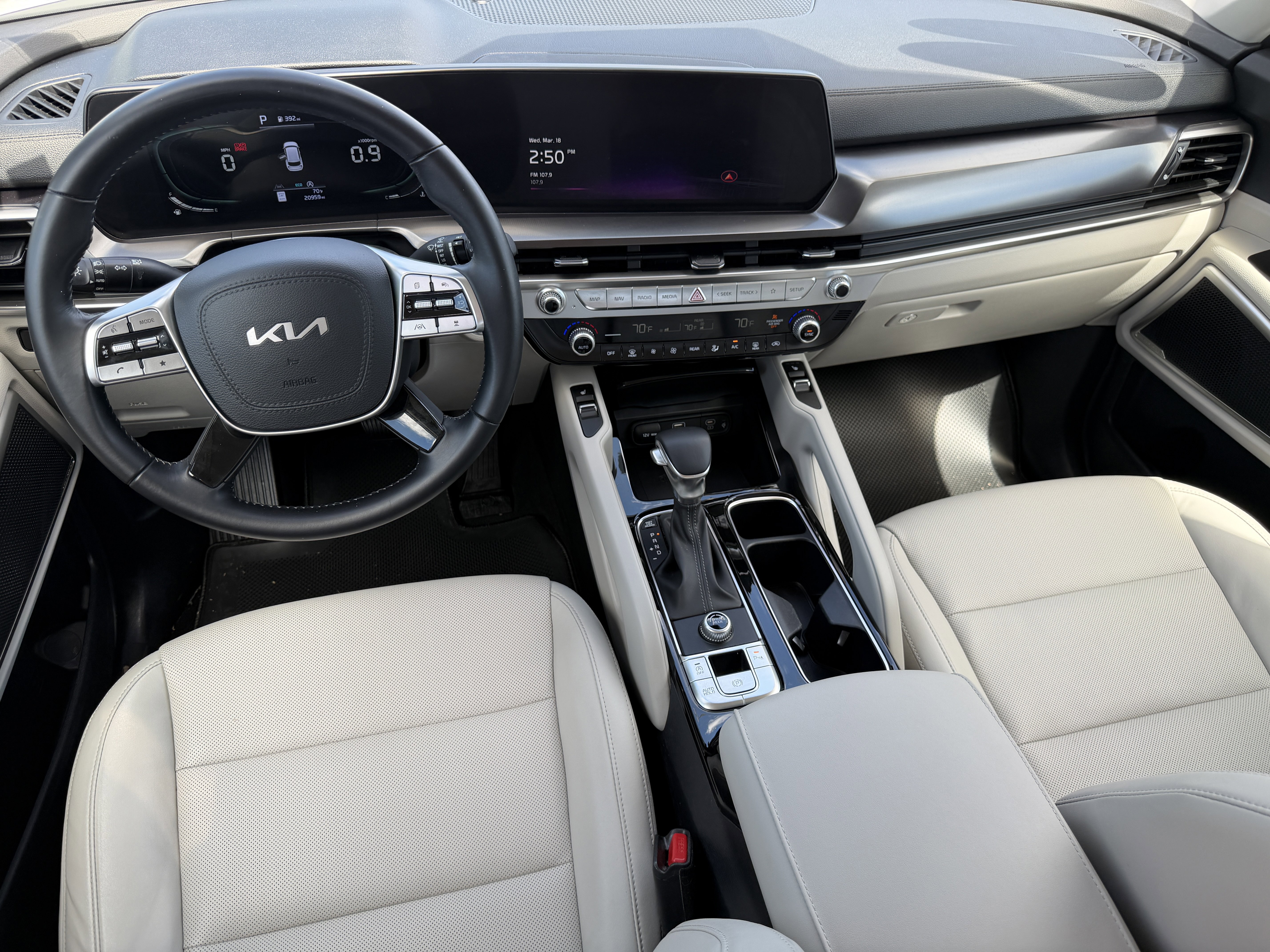 Certified 2023 Kia Telluride S image 13