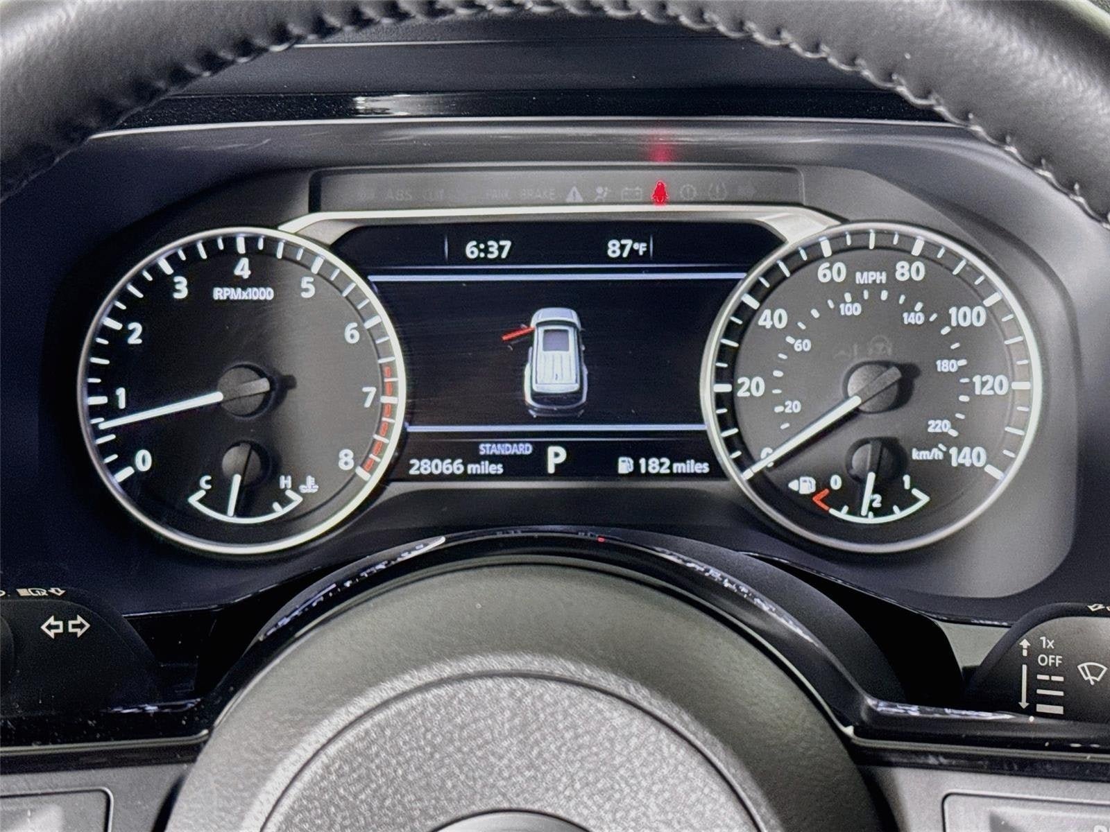 Used 2024 Nissan Pathfinder SL FWD image 13