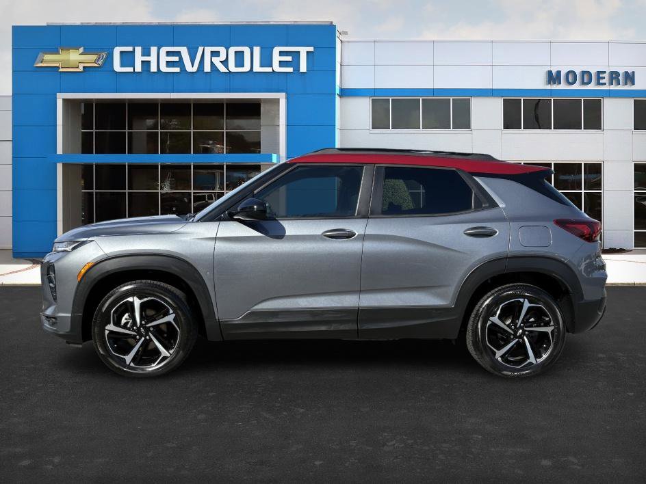 Used 2021 Chevrolet TrailBlazer RS w/ Sun and Liftgate Package image 1