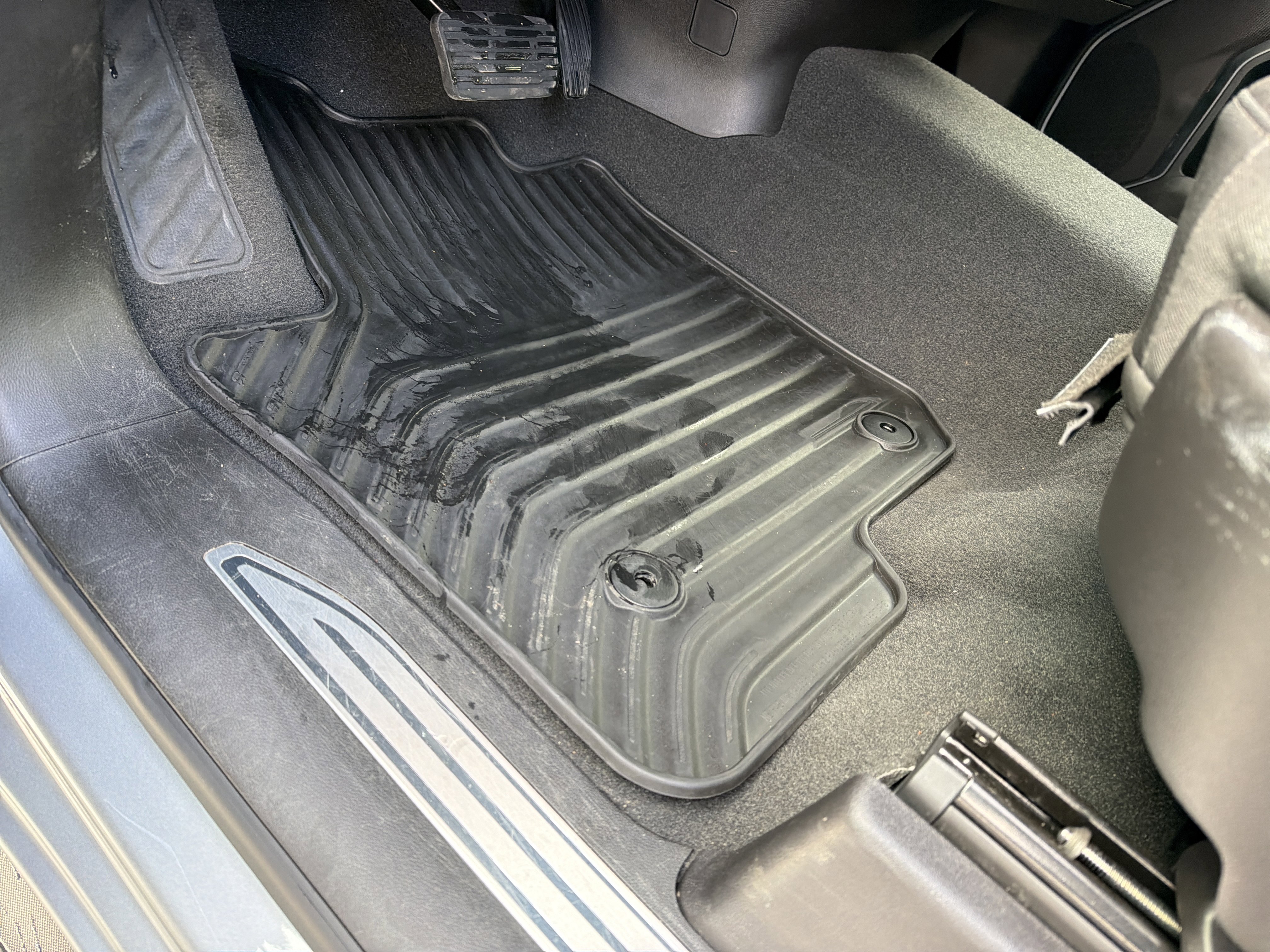 Used 2025 Chevrolet Silverado 2500 LT w/ Safety Package image 17