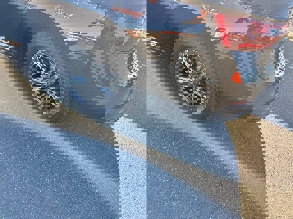 Used 2024 Volkswagen Jetta SE image 6