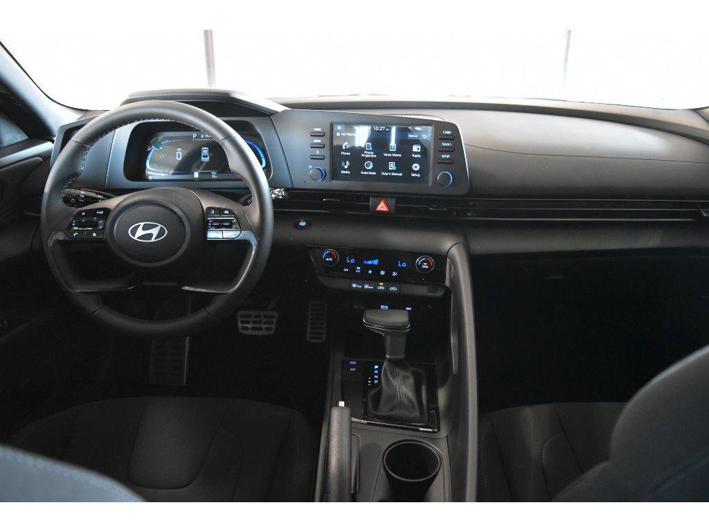 New 2025 Hyundai Elantra Sport image 68