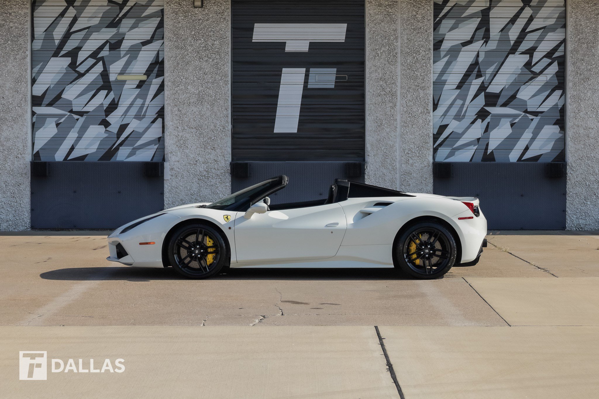 Used 2017 Ferrari 488 Spider RWD image 7