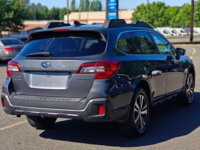 Used 2018 Subaru Outback 2.5i Limited AWD/4WD image 9