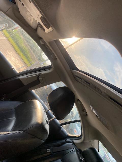 Used 2011 Chevrolet Cruze LTZ FWD image 2