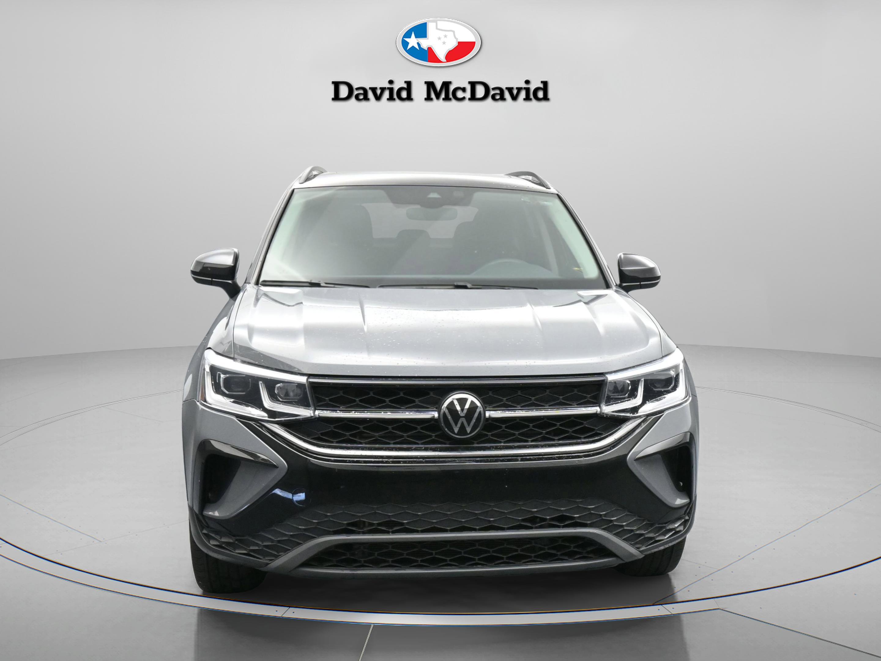 Used 2024 Volkswagen Taos SE image 28