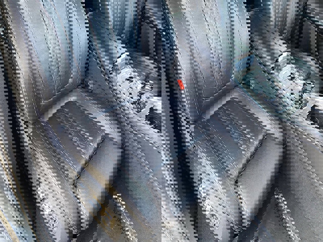 Used 2023 BMW X6 xDrive40i w/ M Sport Package image 10