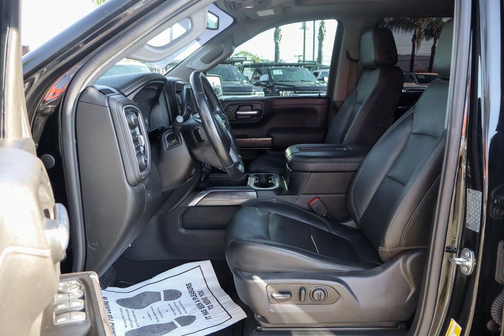Used 2019 Chevrolet Silverado 1500 LTZ w/ LTZ Plus Package AWD/4WD image 17