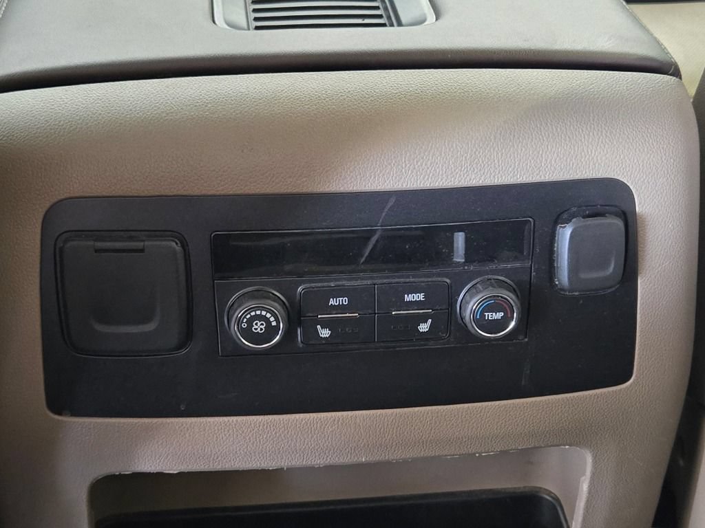 Certified 2018 Chevrolet Suburban Premier AWD/4WD image 20
