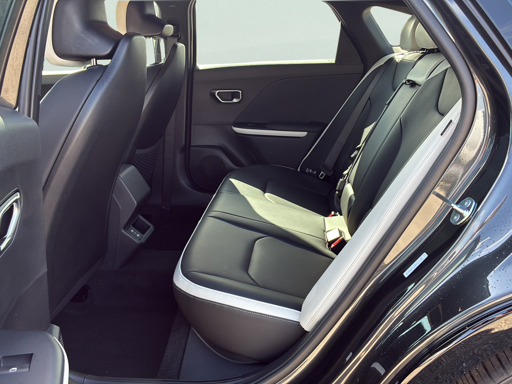 New 2026 Kia K4 GT-Line FWD image 25