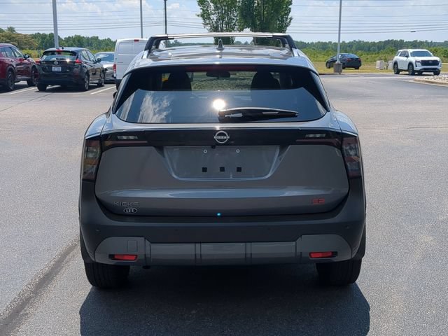 Certified 2025 Nissan Kicks SR FWD image 4