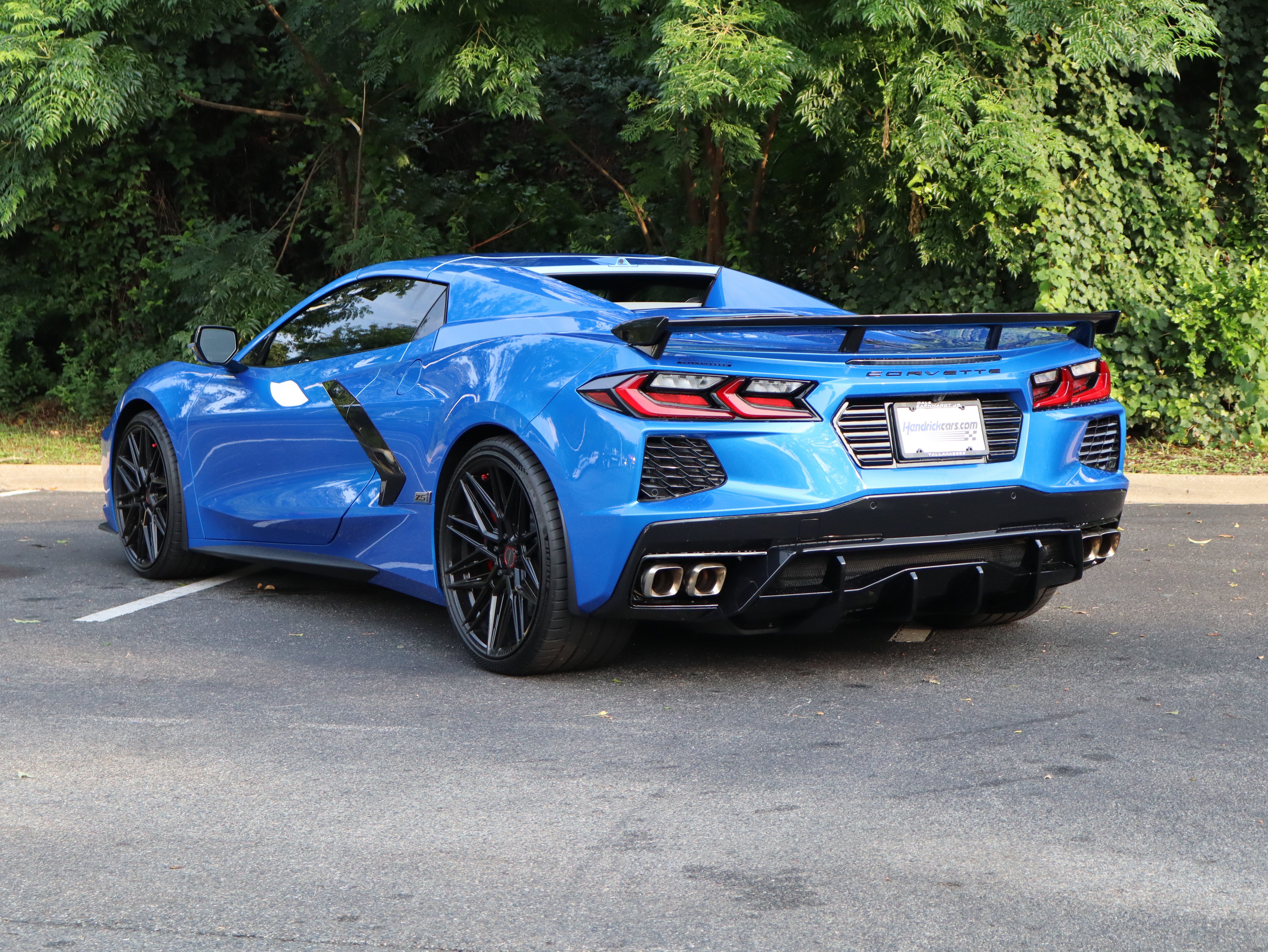 Used 2025 Chevrolet Corvette Stingray Preferred Conv w/ Z51 Performance Package RWD image 7