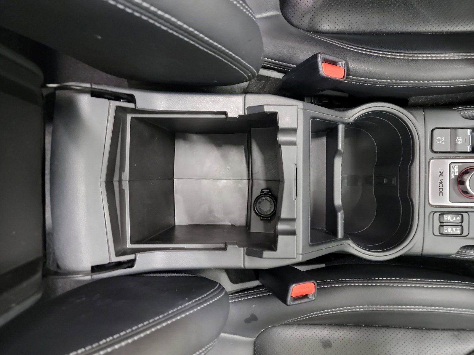 Used 2020 Subaru Forester Limited image 29