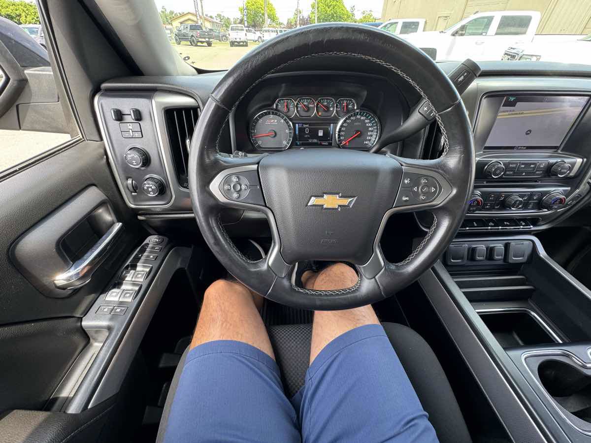 Used 2018 Chevrolet Silverado 1500 LT w/ All Star Edition AWD/4WD image 33