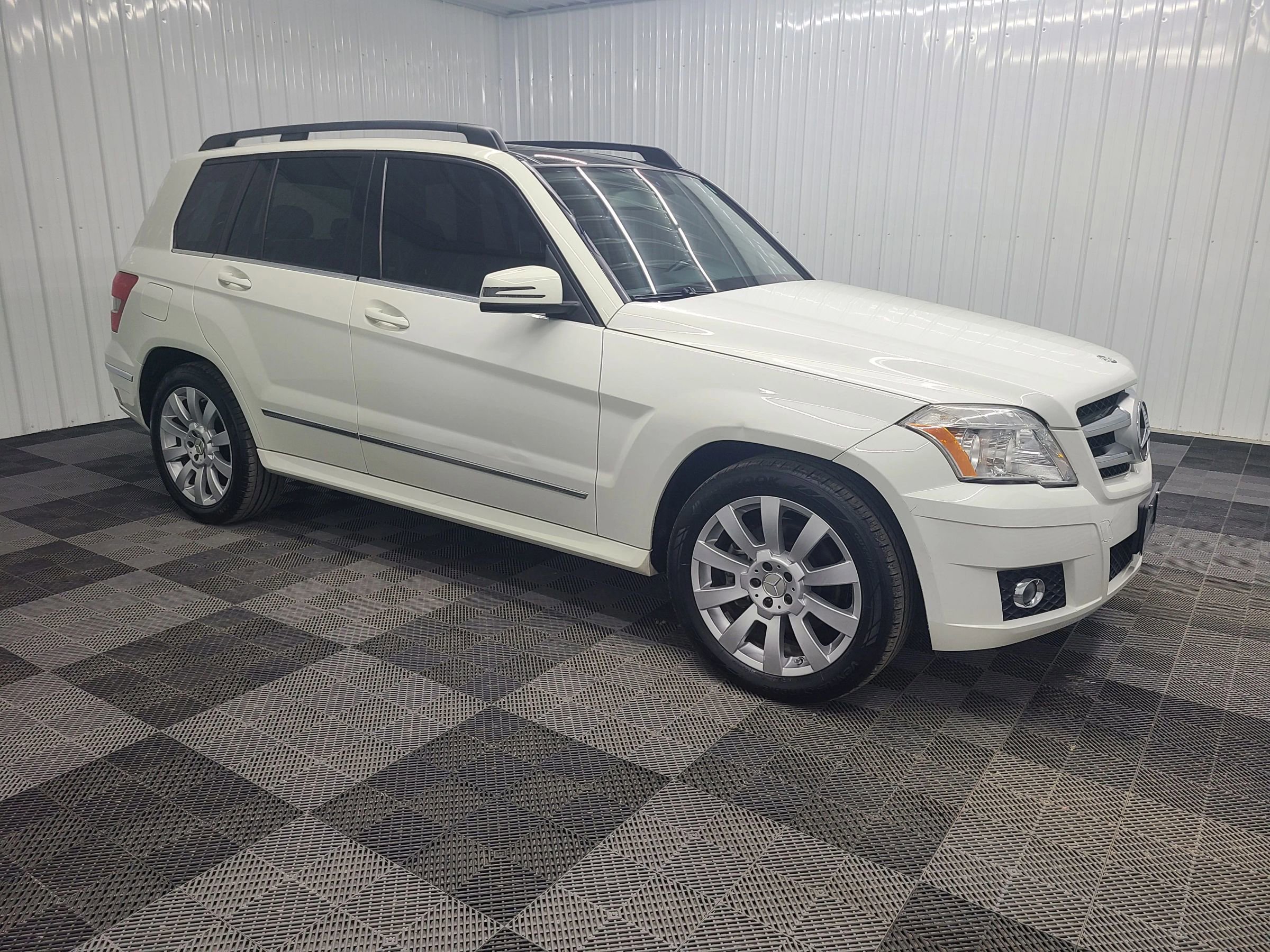 Used 2011 Mercedes-Benz GLK 350 4MATIC