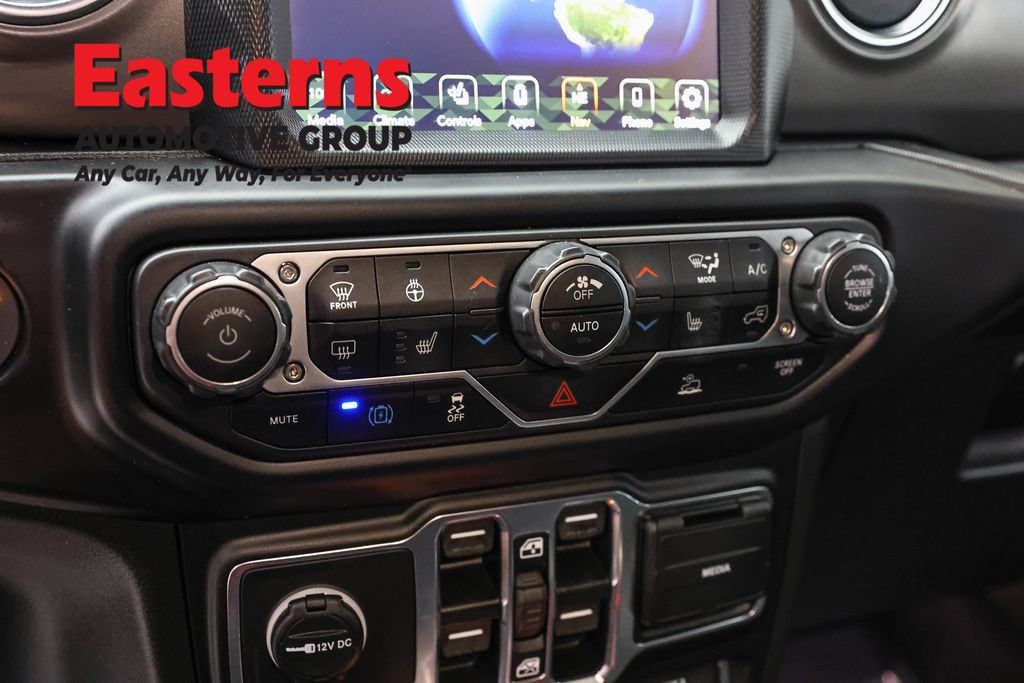 Used 2023 Jeep Wrangler Unlimited Rubicon 4xe w/ Cold Weather Group AWD/4WD image 19