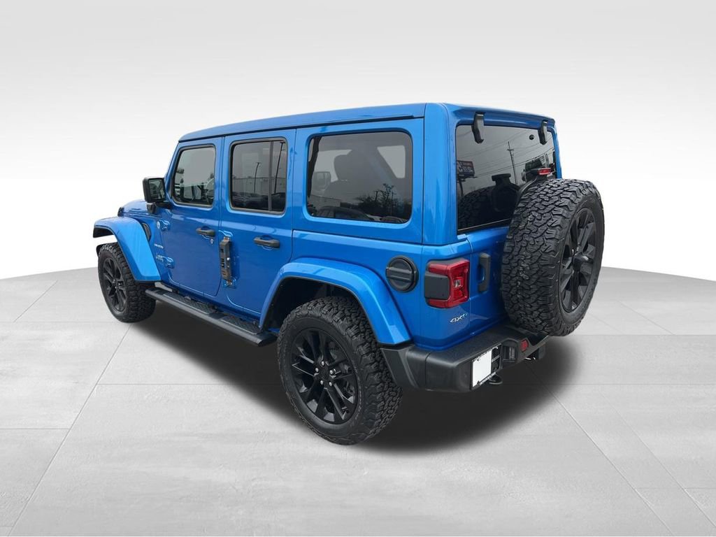 Used 2021 Jeep Wrangler Unlimited Sahara image 5