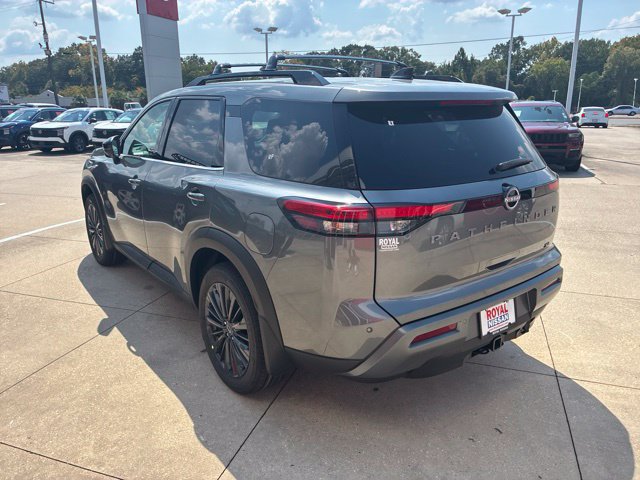 New 2026 Nissan Pathfinder SL w/ SL Premium Package FWD image 5