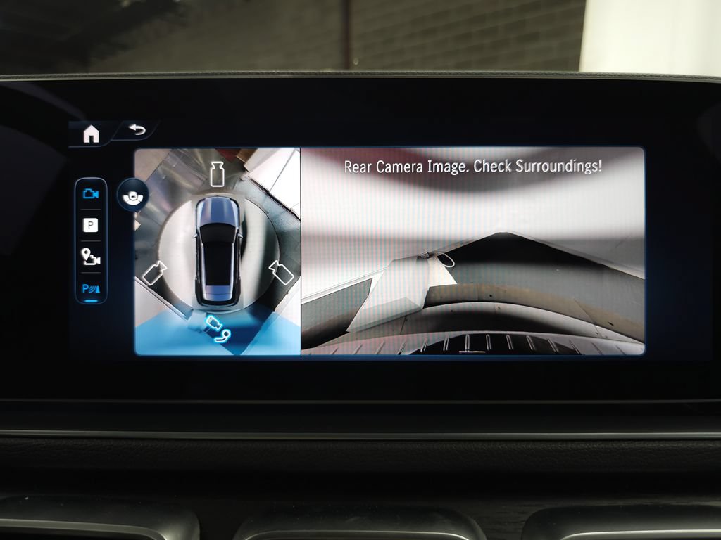 Used 2026 Mercedes-Benz GLE 450 4MATIC w/ Driver Assistance Package image 18