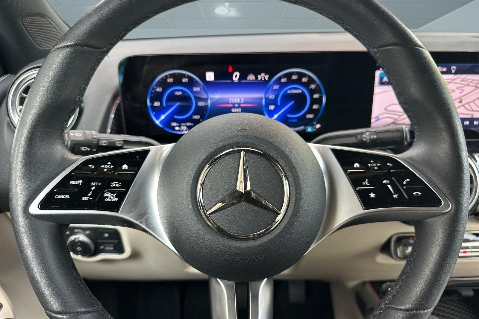 Certified 2025 Mercedes-Benz EQB 250+ image 11