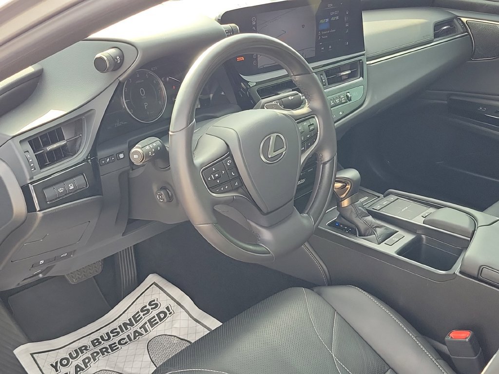 Used 2022 Lexus ES 350 Ultra Luxury FWD image 8