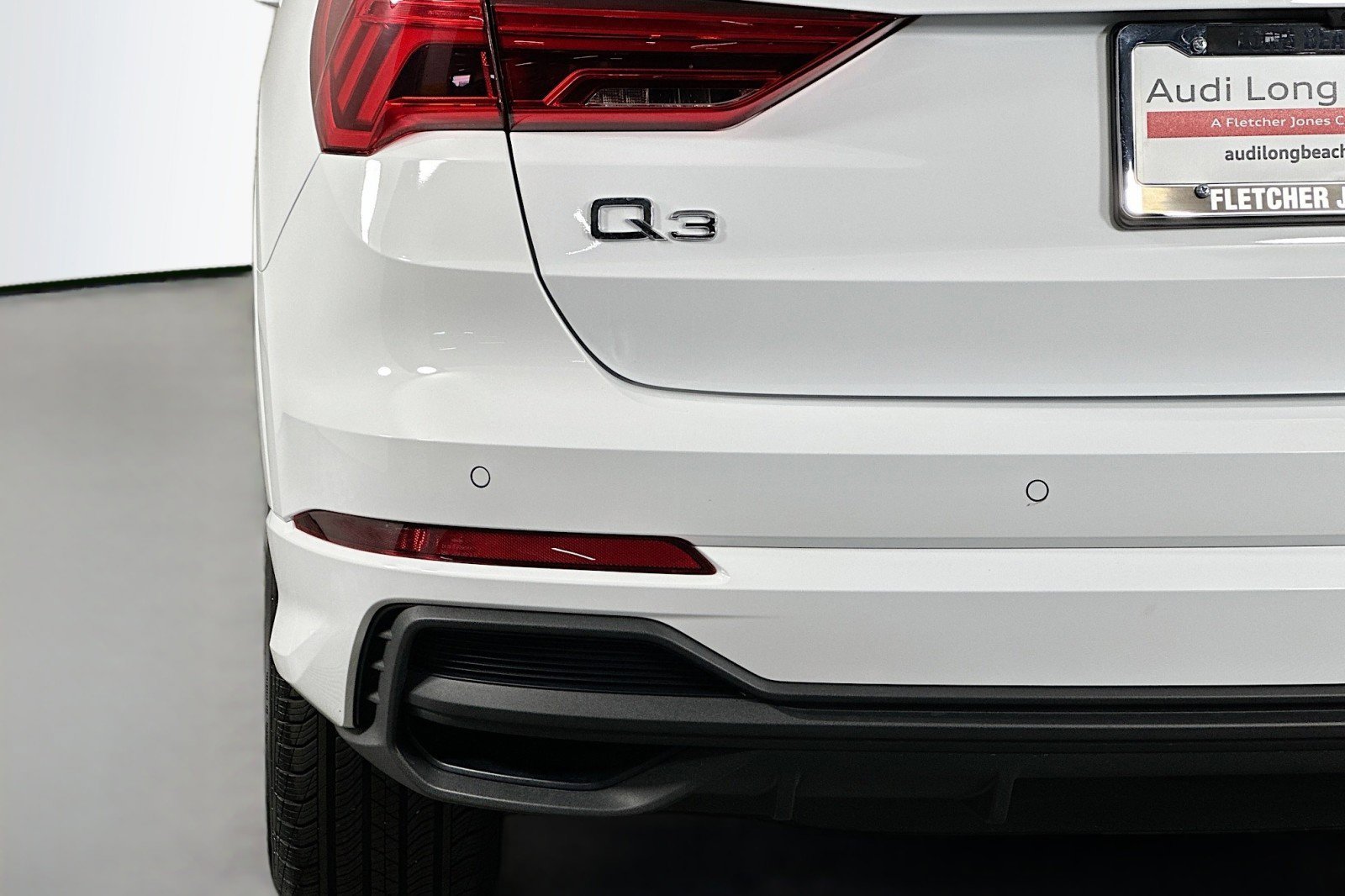 Used 2025 Audi Q3 2.0T Premium w/ Convenience Package image 17