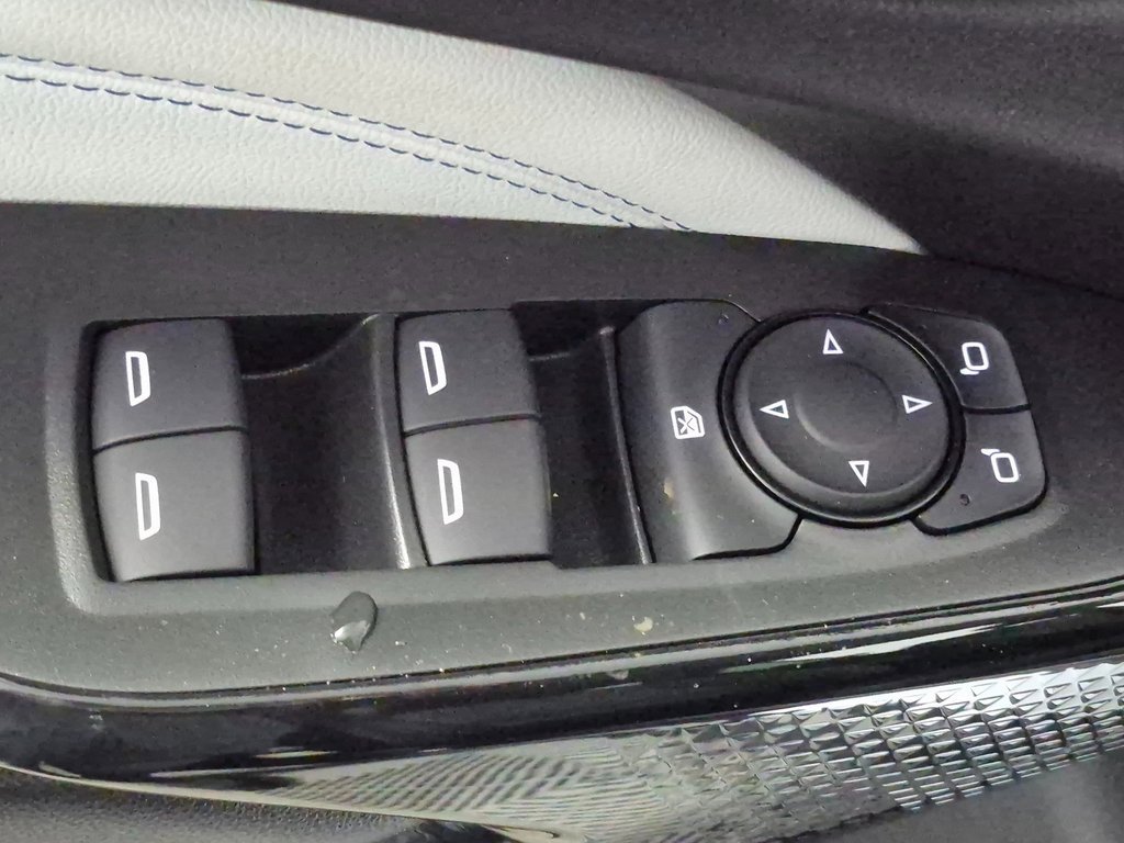 New 2026 Chevrolet Trax LT w/ Driver Confidence Package image 14