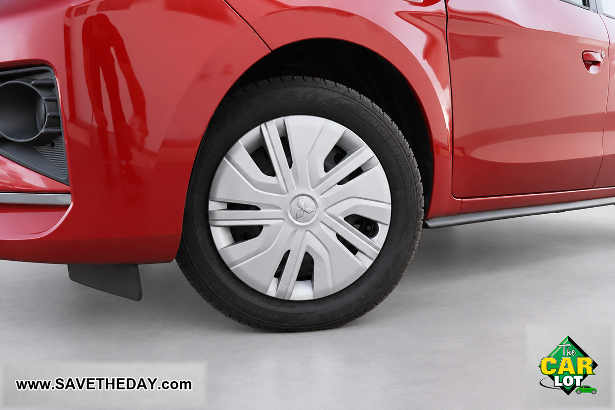 Used 2024 Mitsubishi Mirage ES FWD image 3
