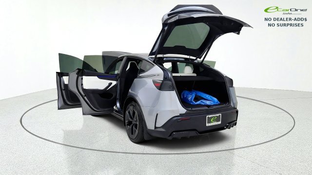 Used 2026 Tesla Model Y Performance AWD/4WD image 16