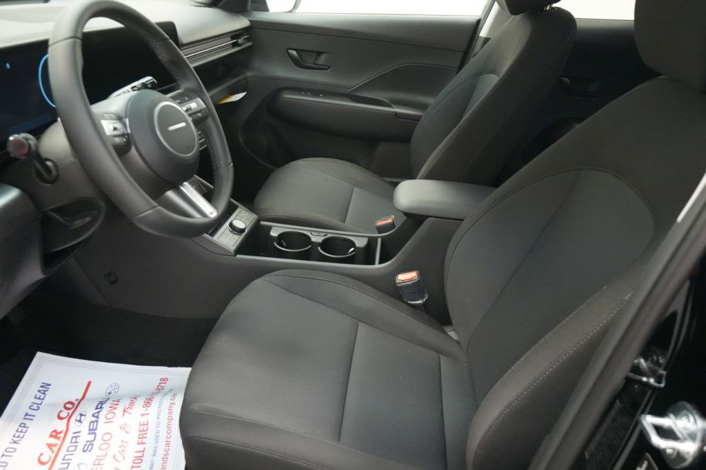 New 2025 Hyundai Kona SEL image 24