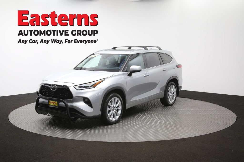 Used 2021 Toyota Highlander Limited AWD/4WD image 60