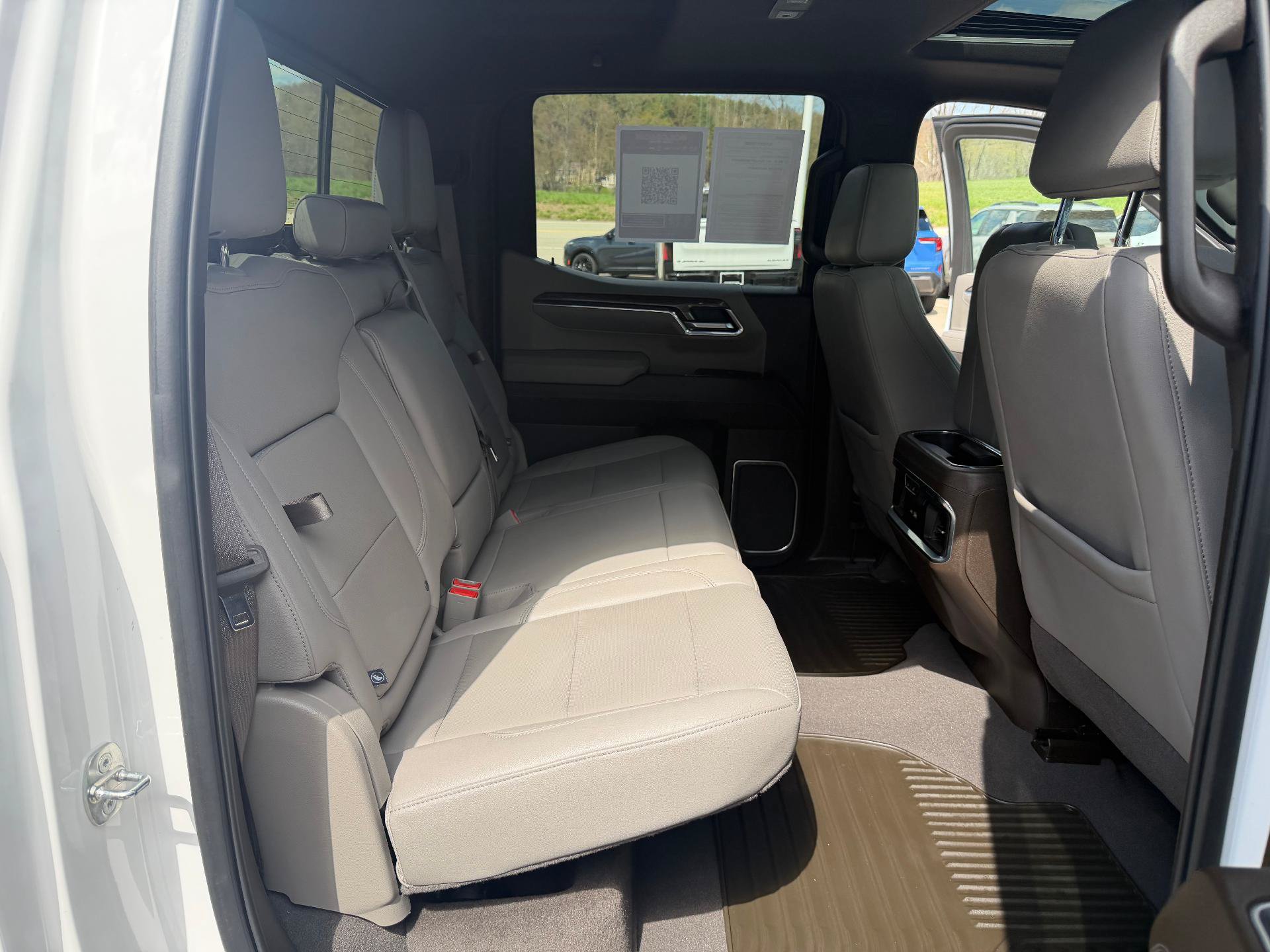 Certified 2024 Chevrolet Silverado 1500 LTZ w/ LTZ Convenience Package II AWD/4WD image 42