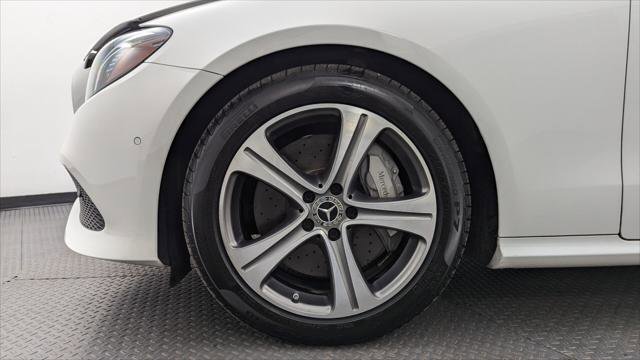 Used 2018 Mercedes-Benz E 400 E 400 image 26