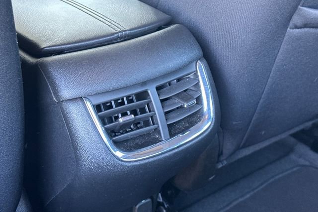 Used 2025 Chevrolet Malibu LT image 14