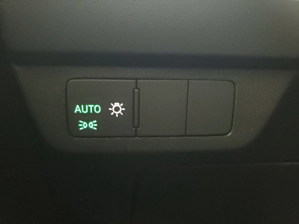 Certified 2023 Audi Q4 e-tron Premium Plus RWD image 33