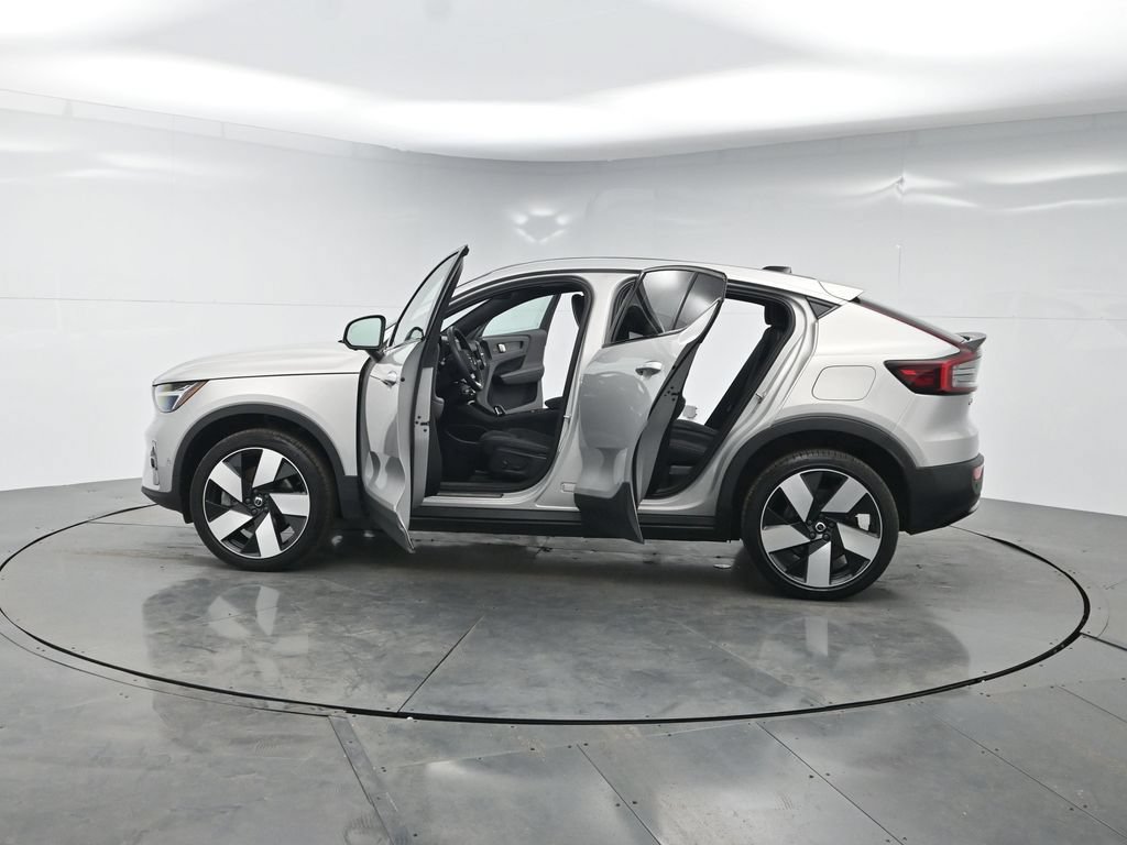 Used 2023 Volvo C40 P8 Recharge Ultimate AWD/4WD image 52