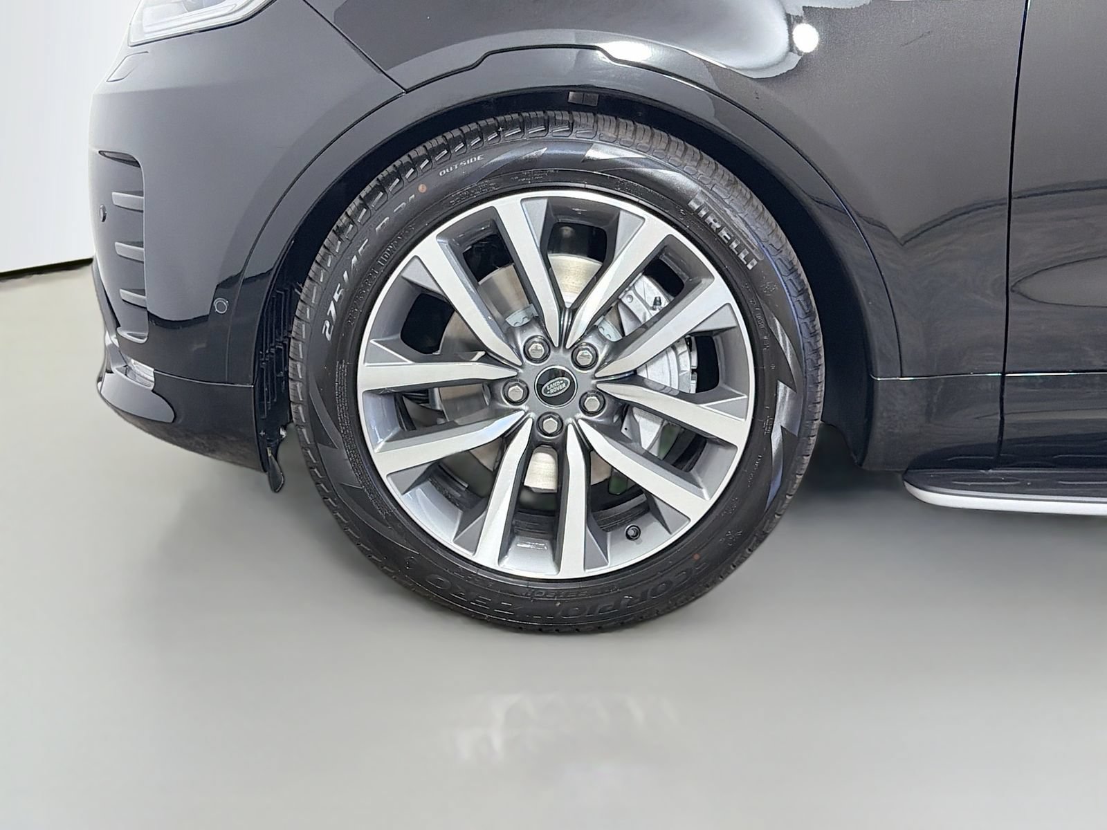 New 2026 Land Rover Discovery Dynamic SE AWD/4WD image 36