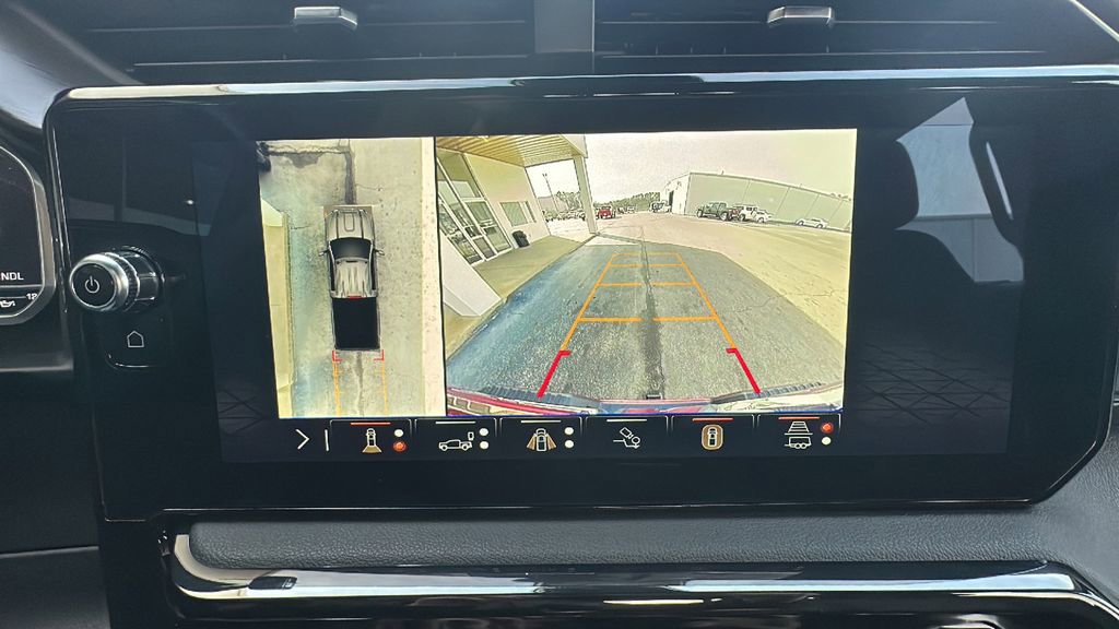 Used 2024 GMC Sierra 2500 AT4 w/ AT4 Premium Plus Package image 28