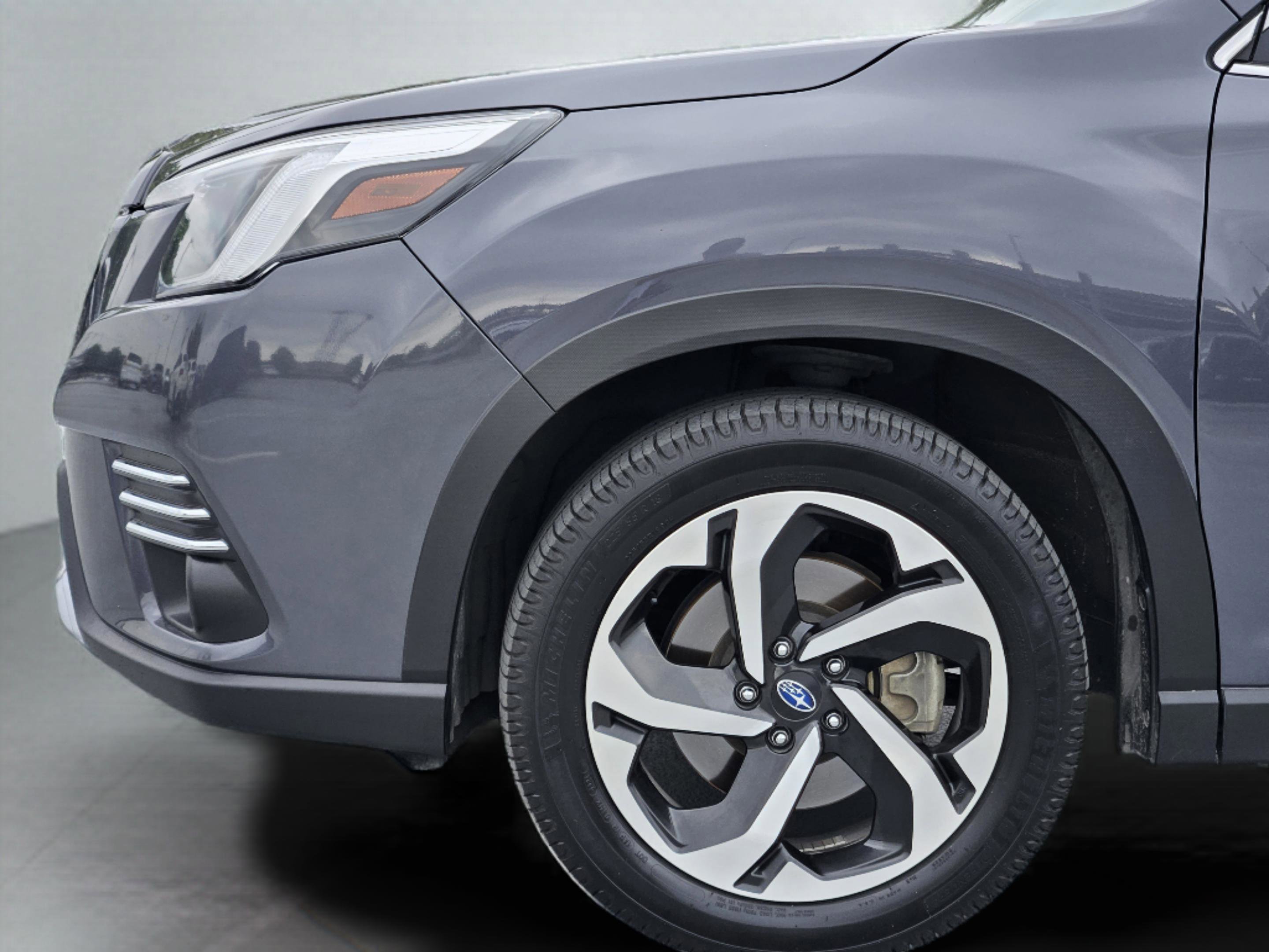 Used 2024 Subaru Forester Touring AWD/4WD image 31