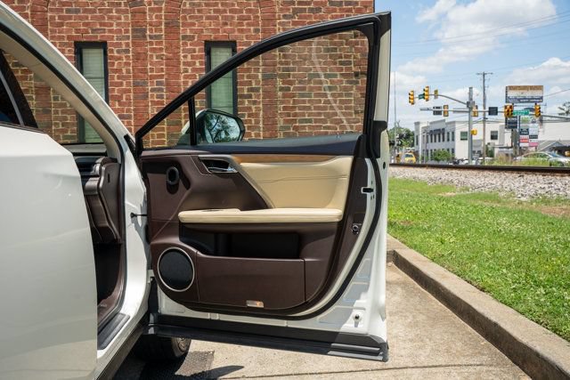 Used 2019 Lexus RX 350L AWD image 43