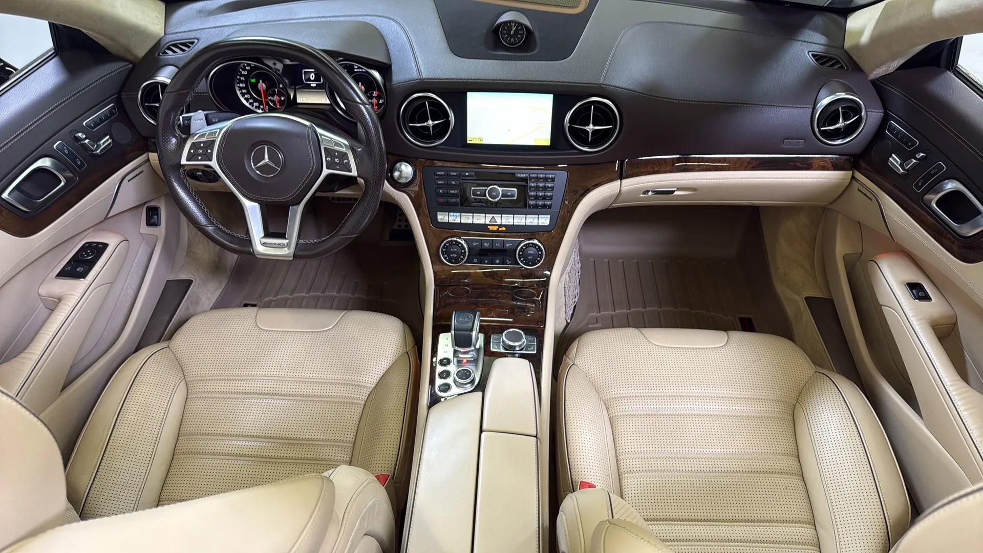 Used 2013 Mercedes-Benz SL 63 AMG image 21